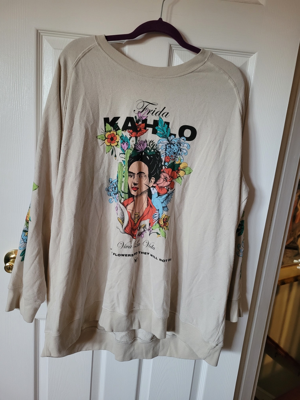 torrid Cream Frida Kahlo Floral Graphic Sweatshirt